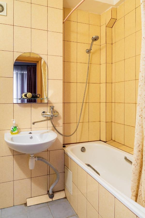 Квартира По Улице Большая Васильковская, 114 Kiew Exterior foto